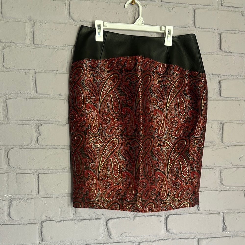 NEW The Limited Gold and Brown Embellished Pencil Skirt size 6